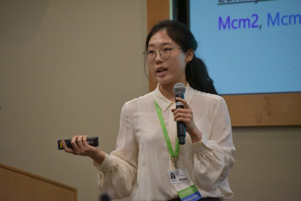 Clara Park presenting her research during the oral session