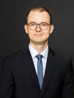 Luft, Joshua