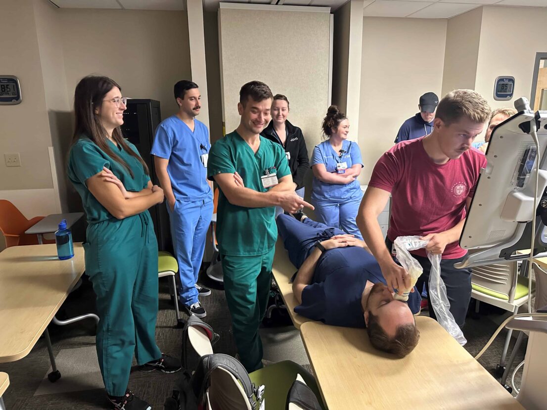 Peds EM fellows and Adult EM residents join together for Ultrasound Simulations