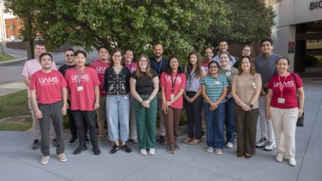 Biomedical Lab groups - includes students. post docs, and research technicians