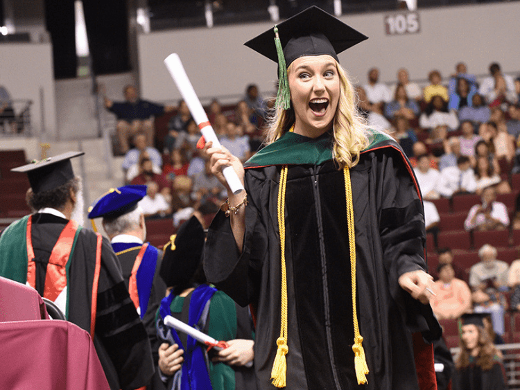 UAMS College of Medicine Celebrates Graduating Seniors – and their ...