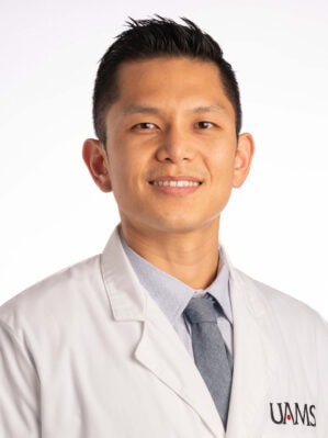 Dr. Thomas Kang